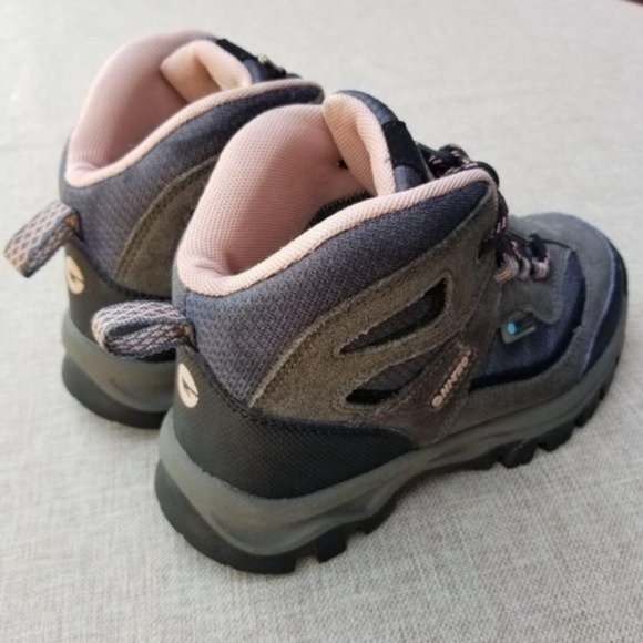 Hi-Tec Outdoor Hiking Kids Boots Size 2 - Picture 3 of 15